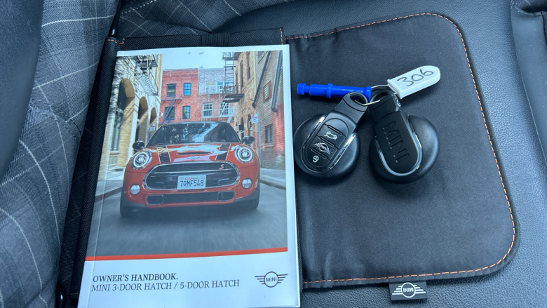 MINI Hatchback 1.5 Cooper Sport II 3dr Petrol Hatchback